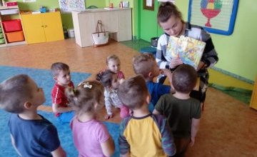 "Bajki poczytajki" - spotkanie czytelnicze