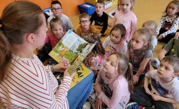 "Bajki poczytajki" - spotkanie czytelnicze