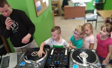 Warsztaty Hip Hop w Filii nr 1 MBP - 6-latki z grupy 0A i 0B