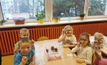 "Czy muchy noszą okulary?" - zajęcia Małego Naukowca