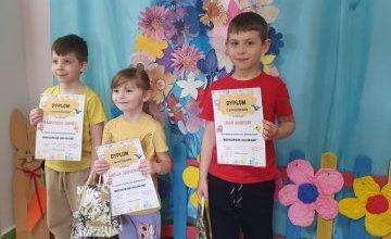 "Wierszowane malowane" - wyróżnienia dla Amelki, Igora i Franka