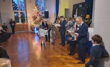 Wyróżnienie dla Emilii w Konkursie Twórczości Muzycznej i Plastycznej Dzieci i Młodzieży „Kolęda i Kartka Bożonarodzeniowa”