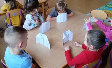 Spotkanie czytelnicze z Panią Ewą w grupie 0A