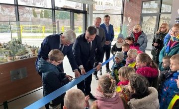 Uroczyste otwarcie "Kolejowego" Dworca