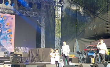 Wyróżnienie dla Emilii i Ignacego w Festiwalu Twórczości Muzycznej, Tanecznej i Plastycznej Dzieci i Młodzieży „Czeladzkie Talenty 2024”
