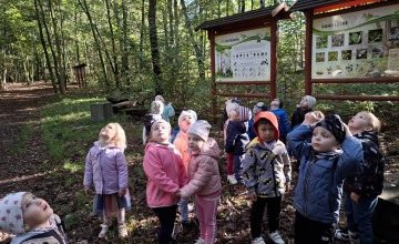 Wycieczka do Parku Rozkówka - gr. 4 i 5-latków