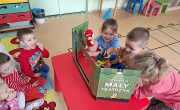 Międzynarodowy Dzień Postaci z Bajek - gr. 3 i 4-latków