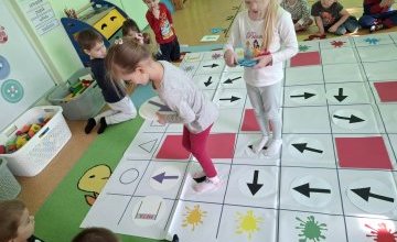 "Pod ziemią i pod wodą" - kodowanie w grupie 4-latków