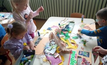 "Kolaż w stylu abstrakcyjnym" - Zabawa sztuką z gr. 4-latków
