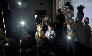 "Kolorowy węgiel" - warsztaty w Galerii Sztuki Współczesnej "Elektrownia"