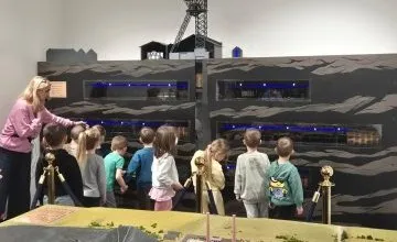 Wycieczka do Muzeum Saturn - gr. 4, 5-latków