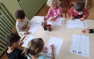 Międzynarodowy Dzień Postaci z Bajek - gr. 3 i 4-latków (1)