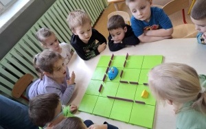 Podsumowanie Ogólnopolskiego Programu "Kodowanie na dywanie" - gr. 4-latków (16)