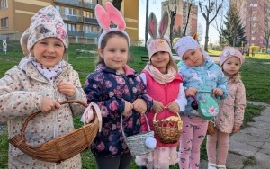  Wielkanocnego Polowania na Pisanki - gr. 4-latków (9)