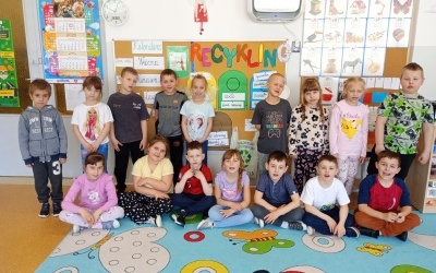 ,,Nie wyrzucaj do śmieci wszystkiego co leci - recykling na co dzień” - grupa 0A (10)
