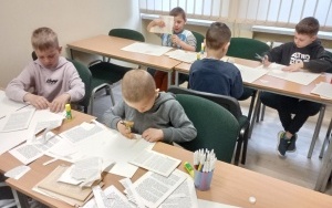 Międzynarodowy Dzień Psa Ratowniczego - zajęcia biblioteczne gr. 0A (8)