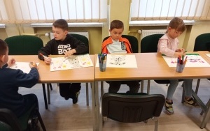 Międzynarodowy Dzień Psa Ratowniczego - zajęcia biblioteczne gr. 0A (10)