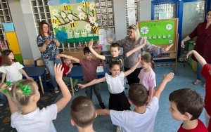 I miejsce w Konkursie Wiedzy Przyrodniczo-Ekologicznej „Czeladzki przedszkolak dobrze wie - bycie EKO modne jest” (3)