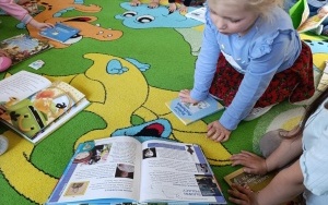 Dzień Bibliotekarza i Bibliotek - gr. 0B i 5-latki (6)