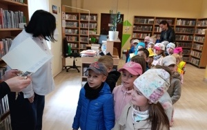 Dzień Bibliotekarza i Bibliotek - gr. 0B i 5-latki (2)