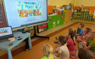 "Pokój to skarb" - akcja edukacyjna "Dzieci uczą rodziców" gr. 0B (2)