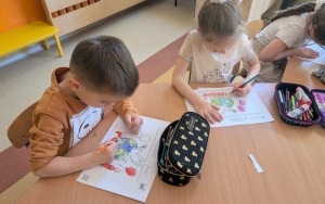 "Pokój to skarb" - akcja edukacyjna "Dzieci uczą rodziców" gr. 0B (6)