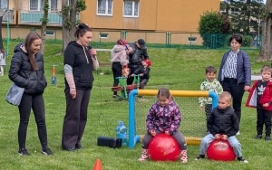 Festyn Rodzinny pod hasłem "Rodzina ma moc" (1)