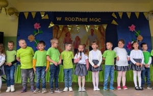 Festyn Rodzinny pod hasłem "Rodzina ma moc" (2)