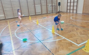 Starszaki na sportowo w SP2 (2)