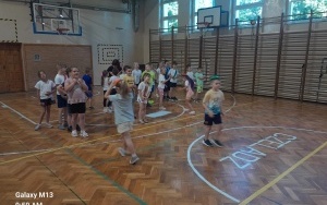 Starszaki na sportowo w SP2 (7)