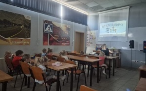 Wycieczka do Centrum Bezpieczeństwa Ruchu Drogowego „WORD” w Dąbrowie Górniczej - gr. 3-latków (1)