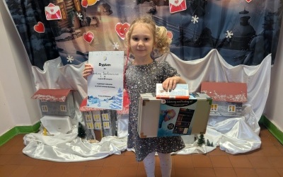 III miejsce w konkursie plastycznym na stroik bożonarodzeniowy