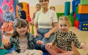 „Afrykańska szczypta muzyki” - warsztaty bębniarskie (12)