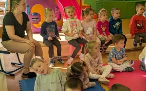 „Afrykańska szczypta muzyki” - warsztaty bębniarskie (13)