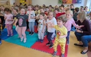 "Dzwonnik z Notre Dame" - Teatr Blaszany Bębenek (6)