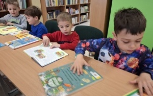Zajęcia biblioteczne - gr. 0B (11)