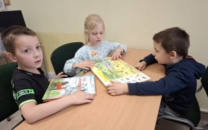 Zajęcia biblioteczne - gr. 0B (13)