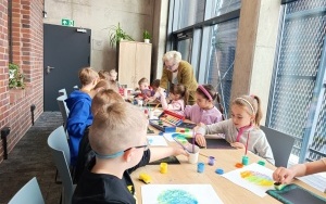 Wycieczka do Mediateki i Cechowni - gr. 0A (1)