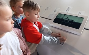 Wycieczka do Mediateki i Cechowni - gr. 0A (2)