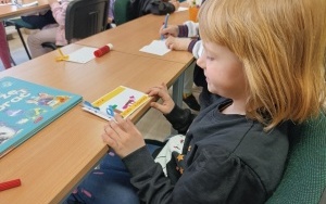 Zajęcia biblioteczne - gr. 0A (3)