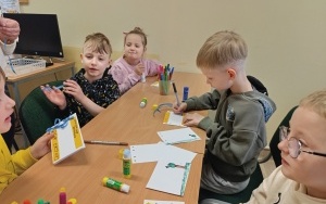 Zajęcia biblioteczne - gr. 0A (12)