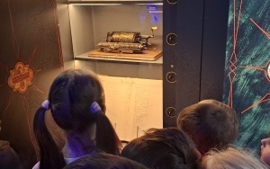 Wycieczka do Cechowni Muzeum Saturn - gr. 0B (4)