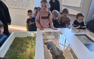 Wycieczka do Cechowni Muzeum Saturn - gr. 0B (8)