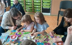Warsztaty z okazji Dnia Mamy - gr. 4, 5-latków (2)