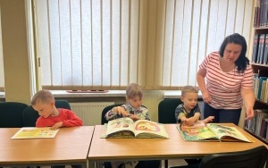Zajęcia biblioteczne - gr. 4, 5-latków (3)