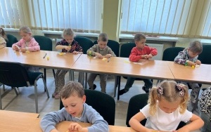 Zajęcia biblioteczne - gr. 4, 5-latków (3)