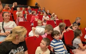 „Dziewczynka z zapałkami” - Teatr In-Art. z Wrocławia w Kopalni Kultury (5)