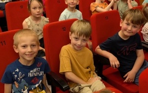 „Dziewczynka z zapałkami” - Teatr In-Art. z Wrocławia w Kopalni Kultury (8)