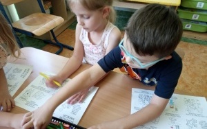 „Uczymy się bezpieczeństwa - zajęcia w ramach akcji „Bezpieczne wakacje” i „Bezpieczna woda" (3)