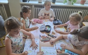 „Uczymy się bezpieczeństwa - zajęcia w ramach akcji „Bezpieczne wakacje” i „Bezpieczna woda" (9)